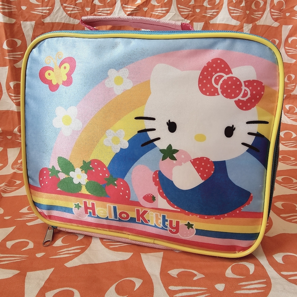 Rare Hello Kitty Lunch Bag. Good shape, very clean 2014